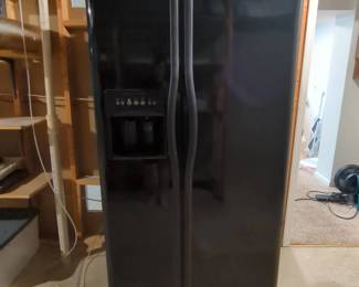 Frigidaire Gallery Series SideBySide Refrigerator