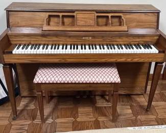 Grand 88 Key Piano and Bench
