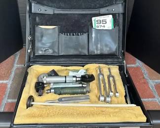 Vintage Medical Doctors Brief Case