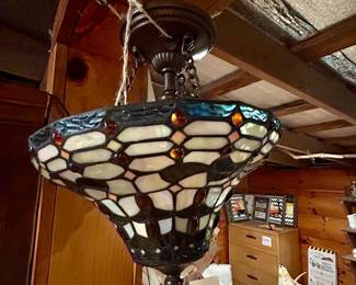 Tiffany-Style Stained Glass Hanging Lamp