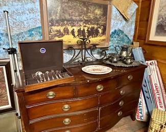 Serpentine Front Chest / Dresser