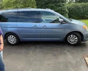 In Beautiful like Showroom Condition. 1 Owner. 2010 Honda Odyssey Loaded with every extra offered in 2010. VIN 5FNRL3H65AB058262. Double Side Doors 6 passenger seats, sunroof, interior like showroom fresh! Startiing Offer will be announced soon! More Pictures in the last row of pictures on this page.