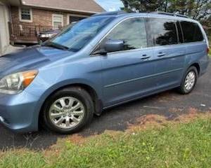 In Beautiful like Showroom Condition. 1 Owner. 2010 Honda Odyssey Loaded with every extra offered in 2010. VIN 5FNRL3H65AB058262. Double Side Doors 6 passenger seats, sunroof, interior like showroom fresh!  Startiing Offer will be announced soon! More Pictures in the last row of pictures on this page.          