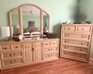 Stanley dressers