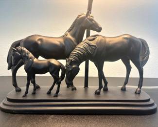 Horse lamp