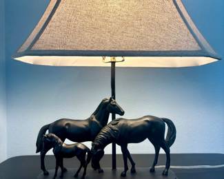 Horse lamp