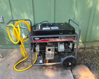 Briggs & Stratton 5500 Watt Generator