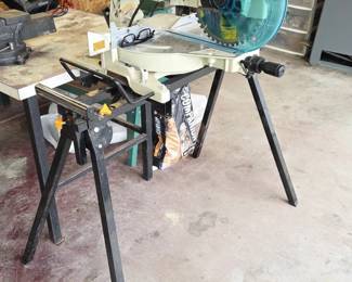 10.1.MAKITA LS1013FL 10in compound miter saw, on stand