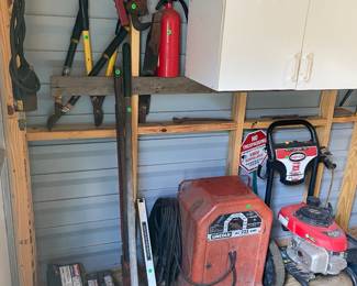 Lincoln welder vintage, pressure washer