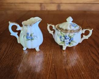 Forget me Not sugar and creamer