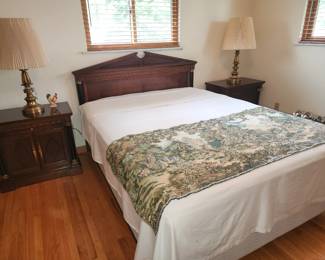 Neoclassical bedroom set