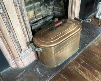 Antique Copper Boiler Tub, perfect to use to chill wine bottles