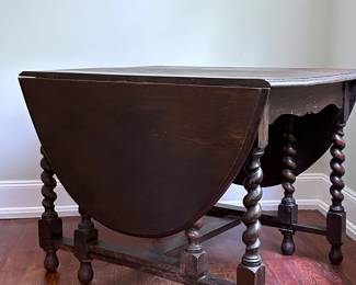 Antique English Oak Drop Leaf Table & Barley Twist Legs