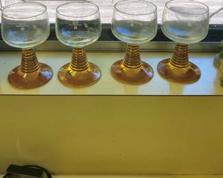 Set of 4 Roemer German Amber Beehive Stem Wine Glasses
