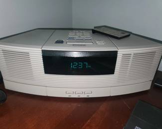 Bose wave radio/CD player