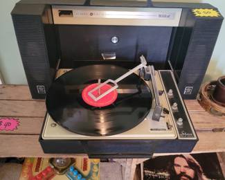 vintage record player 