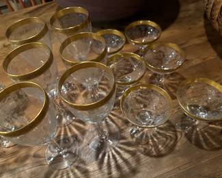 gold-rimmed crystal wineglasses & coups