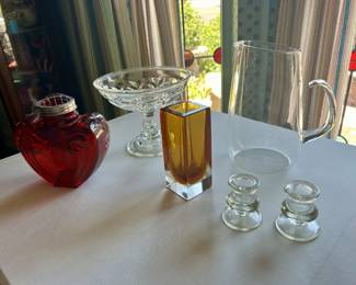 Vintage Glassware & Entertaining Collection Featuring a classic Pyrex pitcher, elegant footed glass bowl, and glass candleholders. Perfect for entertaining, bar carts, tablescapes, vintage kitchens, and collectors of MCM glassware and decorative accessories. Timeless pieces that remain both beautiful and functional today.