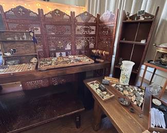 jewelry , minerals, floral vase, , clock, and assorted vintage finds.
