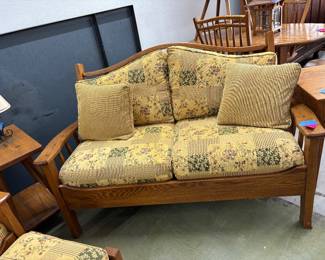 Country Oak Love Seat
