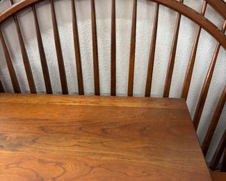 Quen Headboard Bed