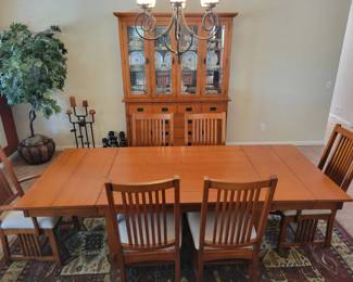 Dining Room Set 