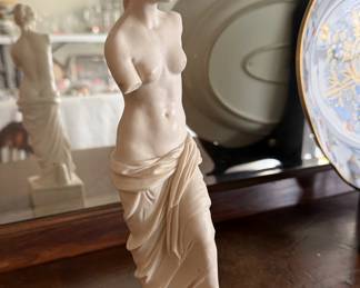 Venus de Milo statue by A. Santini