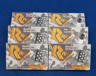 Lot 227. 30 Rio 12-Gauge rounds. 10 slugs and 20 00-buckshot