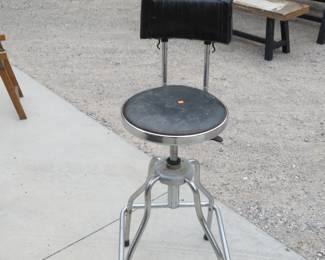 Lot 142. Swivel stool