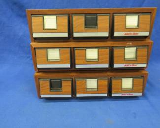 Lot 472. Cassettes and cassette trays. Mostly classical music.