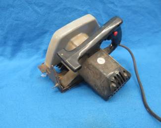 Lot 110. Sears Craftsman power tools. A circular saw and a reciprocating saw with case.