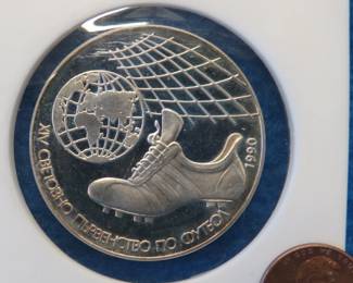 Lot 381. 1990 Bulgarian 25 leva sterling silver proof coin. 23.3 grams.
