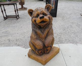 Lot 147. Adorable chainsaw bear