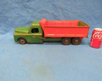 Lot 233. Structo metal dump truck with a hydraulic lift