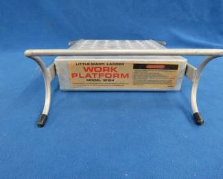 Lot 213. Work Platform Model 10104