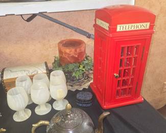 Actual telephone!