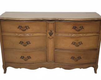 Thomasville French Provincial Serpentine Nine Drawer Dresser second image
