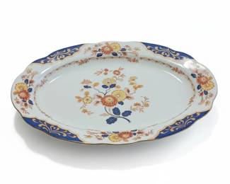 Oval Serving Platter in Imari Style second image