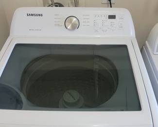 Samsung . cu. ft. HighEfficiency Top Load Washer with ActiveWave Agitator