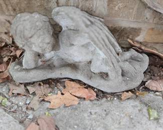 Angel concrete