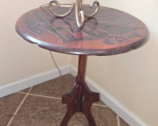 Round table