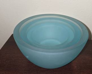Nesting bowls