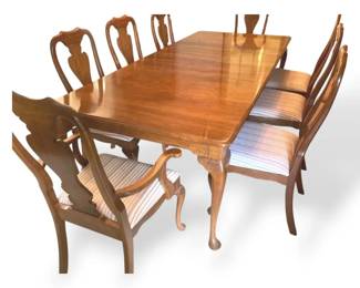 Stickley Wood Dining Table w Eight Chairs