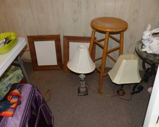 Stool, lamps, frames