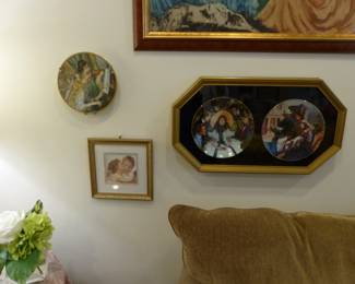 Decorative pictures, collectible plates