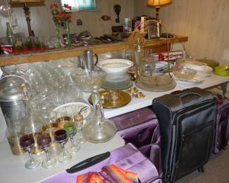 Bric-a-brac, kitchenware, luggage