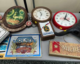 There will be a Outdoor Auction beginning at 9am each day!! 