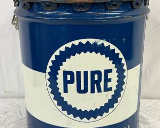 5g. Pure Oil Company Metal Lubricant Can with Handle