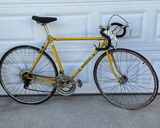Early Browning Road Bicycle with Steel Frame - ‘Racer,’ and a multi-speed drivetrain