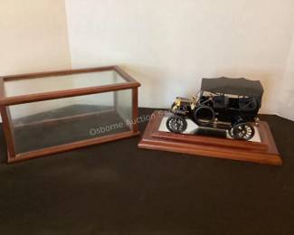 Franklin Mint car & display case